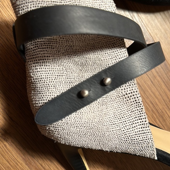 Joe’s Jeans Laney Ankle Wrap Heels Gray/Black - Picture 4 of 5